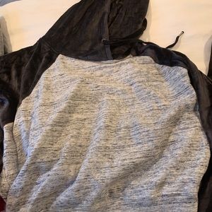 Splendid hoodie sweatshirt with velvet sleeves